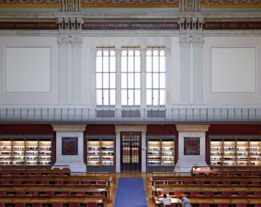 Biblioteca Nacional de España Madrid V, 2015. C-Print. 70 x 82,3 cm